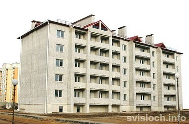 Фото: 40-квартирный дом.  Кто хозяин будет в нем?