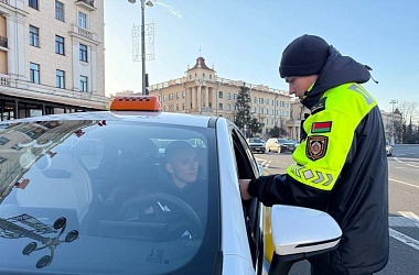 Фото: Повышенное внимание автомобилям-такси