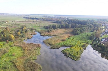 Фото: Гродненщина синеокая:  Там за быстрой рекой  графский шпиль возвышается