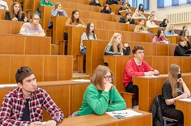 Фото: Сколько стоит подготовка к централизованному тестированию