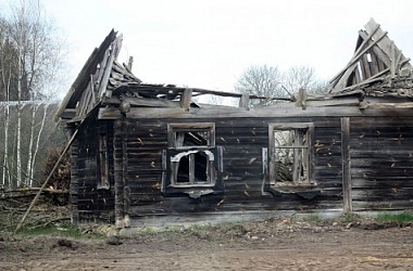 Фото: Каму патрэбен пустуючы дом?