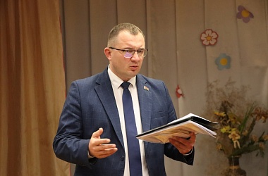 Фото: В районе проходит Единый день информирования. «Традиционные ценности белорусов: семья, общество, государство» – ключевая тема, которую обсуждают в коллективах