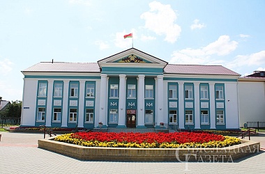 Фото: На планерке у председателя райисполкома: счета за ЖКУ никто не отменял