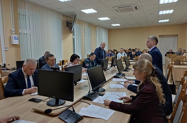 Фото: На планерке у председателя райисполкома: «В акцию должны включиться все коллективы»