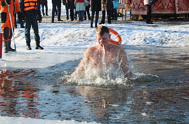 Фото: Когда состоится освящение водоема в Свислочи?