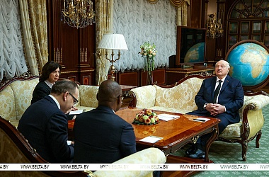Фото: План обороны, американский трек и форпост в Африке. Итоги недели Президента