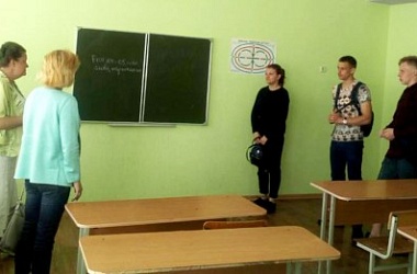 Фото: Школа  ждет новых ребят