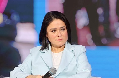 Фото: Александр Лукашенко поздравил с юбилеем заслуженного мастера спорта Беларуси Наталью Цилинскую