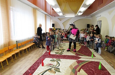 Фото: Интерактивная программа «Рождественские приключения» для воспитанников яслей-сада № 2 