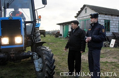 Фото: Акцент  на световые приборы