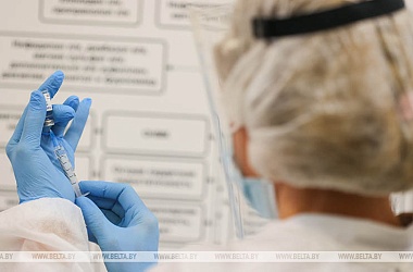 Фото: Belarus' health official reveals COVID-19 vaccination budgeting details