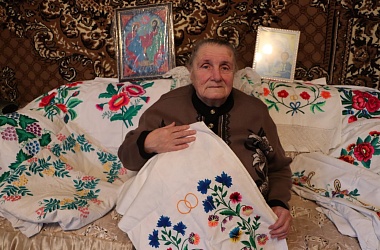 Фото: З-пад іголкі  нараджаюцца цуды
