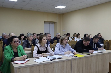 Фото: На планерке у председателя райисполкома: «Работы по наведению порядка можно начинать уже сегодня»