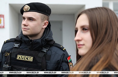 Фото: Неустанно и самоотверженно несут службу. Президент поздравил правоохранителей с Днем милиции
