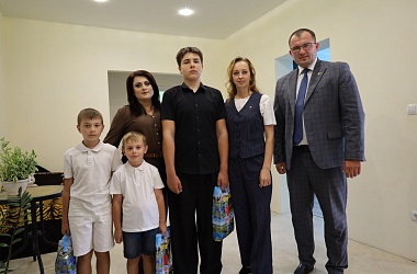 Фото: На Свислоччине продолжается акция «Соберем детей в школу»