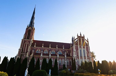 Фото: ФОТОФАКТ: Костел Святой Троицы в деревне Гервяты