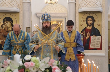 Фото: Храм Рождества Богородицы в Свислочи отметил престольный праздник
