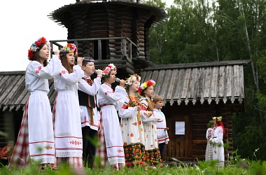 Фото: Мова – душа народа майго