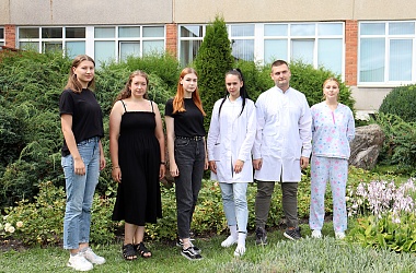 Фото: Коллектив больницы пополнился