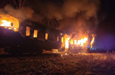 Фото: В Лидском районе загорелся головной вагон дизель-поезда «Лида-Бенякони»