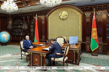 Фото: Способствовать росту и не оттягивать деньги из экономики. Александр Лукашенко обозначил задачи для банковской системы