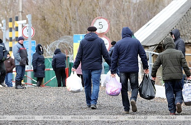 Фото: 619 Ukrainians arrive in Belarus since 24 February