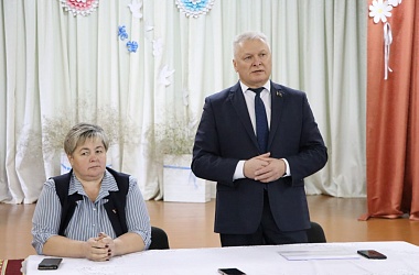 Фото: Встречу с населением по месту жительства провел Виктор Субботка