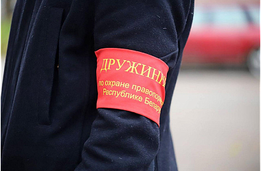 Фото: Надежные помощники милиционеров