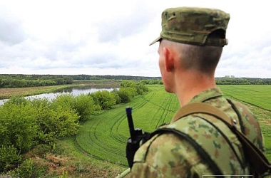 Фото: Нелегальное производство БЛА и склад метеозондов: гродненские пограничники пресекли незаконную деятельность
