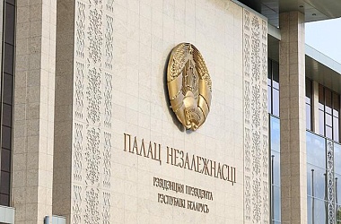 Фото: Кадровый вопрос и выводы после проверки ВС. Александр Лукашенко принял с докладом министра обороны