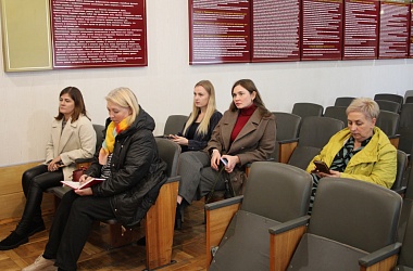 Фото: Сегодня в зале заседаний Свислочского РОВД для специалистов различных сфер состоялся обучающий семинар по вопросам проведения специальной программы «Детство без насилия»