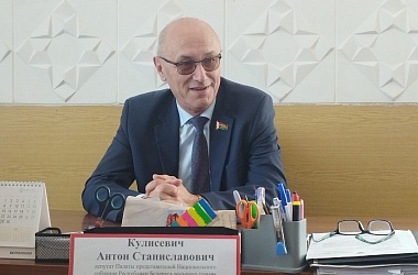 Фото: Антон Кулисевич: «Волнующие население вопросы решает местная власть»