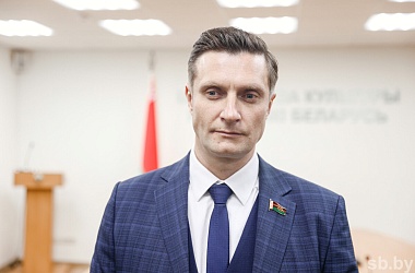 Фото: Прием граждан и прямая телефонная линия министра культуры