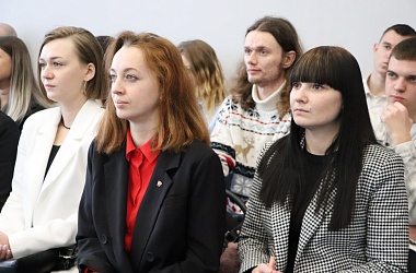 Фото: Встреча с молодежью завершила рабочий день Антона Кулисевича в Свислочском районе