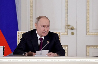 Фото: Александр Лукашенко поздравил Президента России Владимира Путина с днем рождения