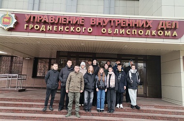 Фото: Посетители патриотического клуба «Зубр» узнали о службе в спецназе