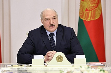 Фото: Lukashenko comments on protests in Russia, Navalny
