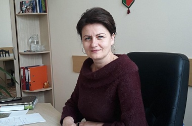 Фото: «Прямую телефонную линию» с населением района проведет заместитель председателя Оксана Шейко 