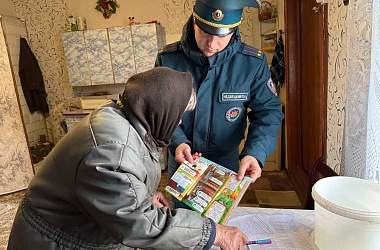 Фото: В Свислочском районе на фоне роста пожаров спасатели усилили профилактические мероприятия