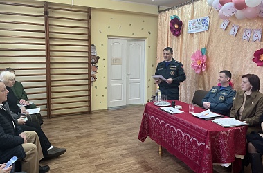 Фото: О безопасности детей говорили на родительском собрании в ЦКРОиР