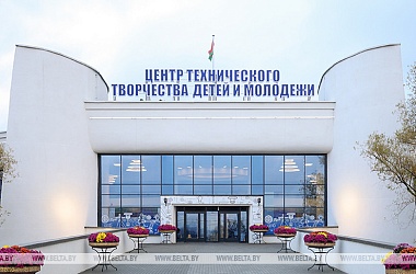 Фото: Александр Лукашенко: Беларусь не просто обладает инновационными технологиями, но и создает их сама