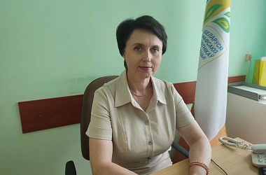 Фото: Обсуждаем главные события недели с председателем Свислочской районной организации Белорусского профсоюза работников образования и науки Ириной Адащик