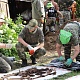 Фото: «Братская могила» под окном. На Свислоччине поисковики подняли останки 14 советских воинов, погибших в боях за освобождение района