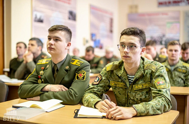 Фото: Как стать военным финансистом? Рассказывает ведущий специалист обособленной группы Свислочского района Татьяна Бебех