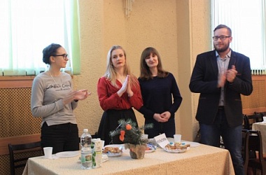 Фото: Поздравляли с первым рабочим местом