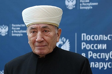 Фото: Александр Лукашенко поздравил муфтия Абу-Бекира Шабановича с 85-летием