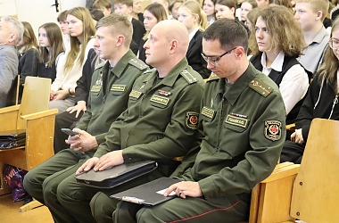 Фото: Профориентационная встреча прошла в СШ №2 им. Н.П. Массонова г. Свислочи