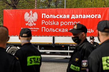 Фото: Польша отправила в Беларусь конвой с гуманитарной помощью