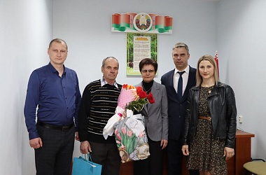 Фото: Поздравления с 70-летним юбилеем принимал орденоносец