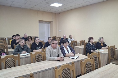 Фото: Занятость молодежи обсудили в Свислочи